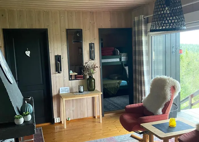 Cabin In The Mountain, Outstanding View & Solar Energy